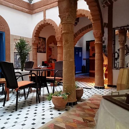 Riad Zawia Εσαουίρα Εξωτερικό φωτογραφία