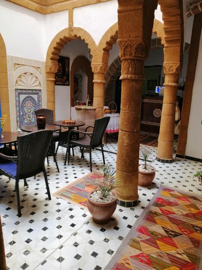 Riad Zawia Εσαουίρα Εξωτερικό φωτογραφία
